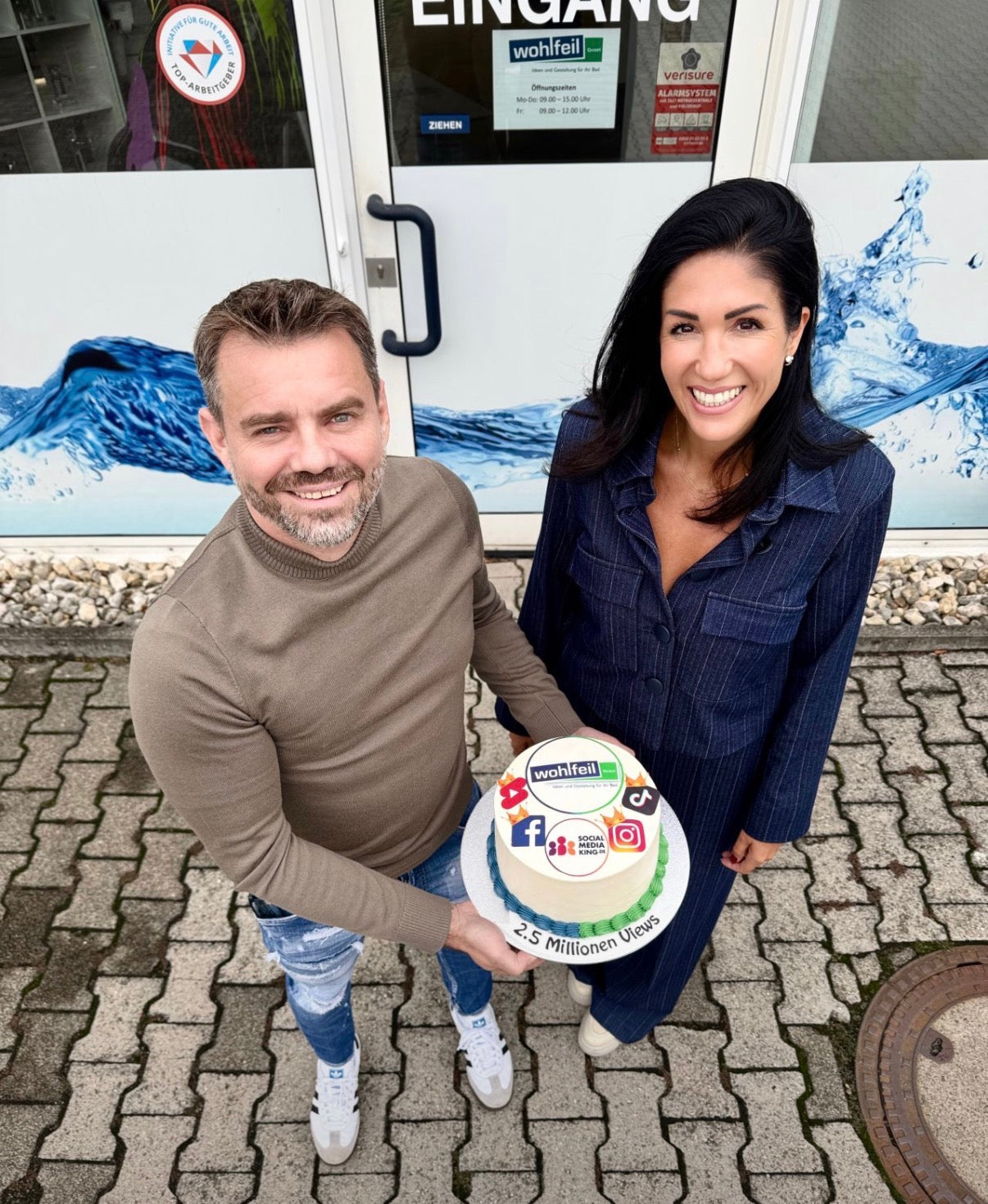 Wohlfeil GmbH bricht Social Media Rekord! Wir feiern zusammen in Karlsruhe!